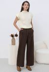 Sleek Pocket Detail Straight-Leg Jeans in Brown