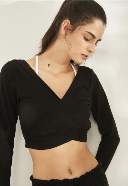 Crisscross Front Long Sleeves Ribbed Top in Black