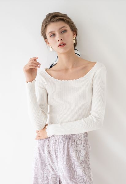 Lettuce-Hem Crop Knit Top in White