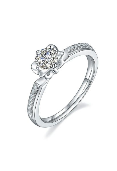 Floral Shape Moissanite Diamond Ring