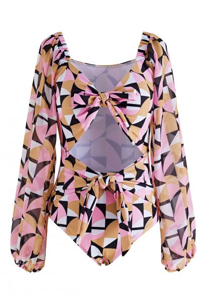 Geometric Pattern Twisted Front Cutout Swimsuit in Pink
