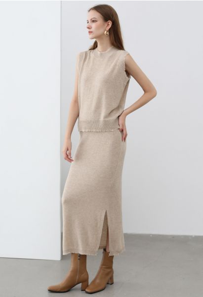 Frayed Hemline Side Slit Knit Maxi Skirt in Sand