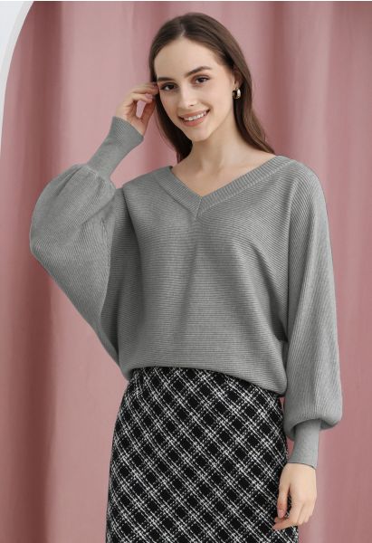 V-Neck Batwing Sleeves Pullover Knit Sweater in Grey