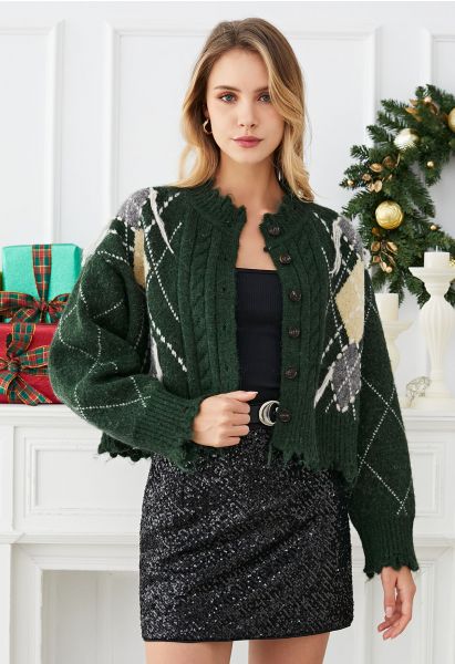 Argyle Pattern Frayed Edge Buttoned Crop Cardigan in Dark Green