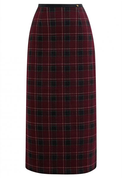 Effortlessly Stylish Plaid Pencil Midi Skirt