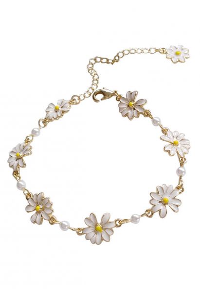 Refreshed Daisy Gold Chain Bracelet