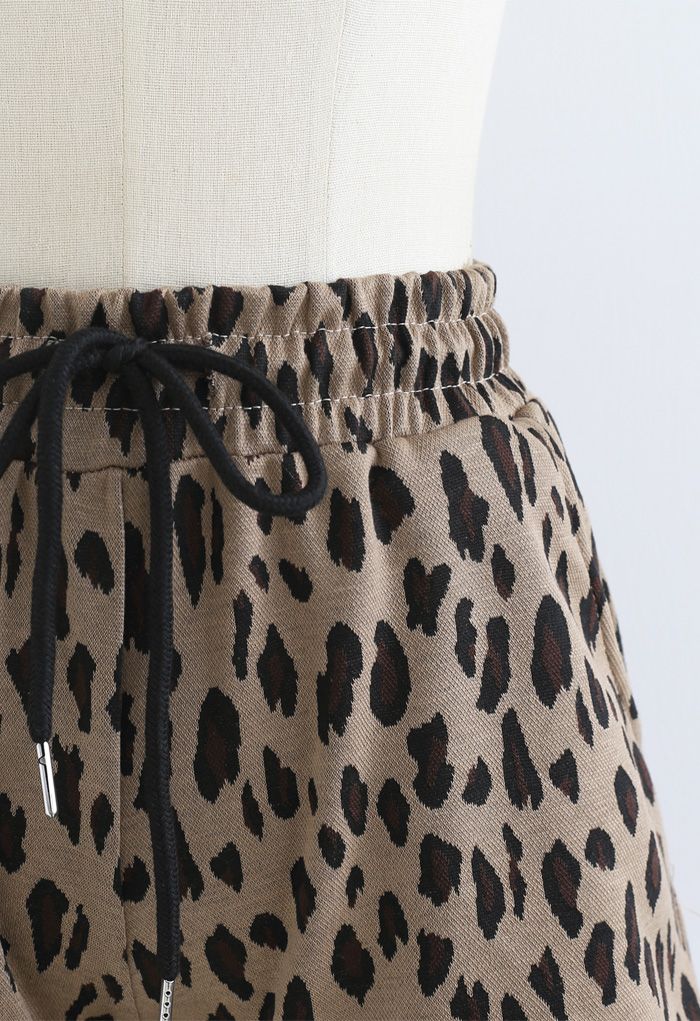 Leopard Print Drawstring Pockets Shorts in Caramel