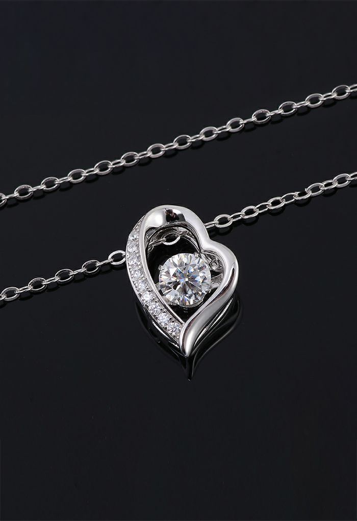 Glittering Trim Moissanite Diamond Necklace