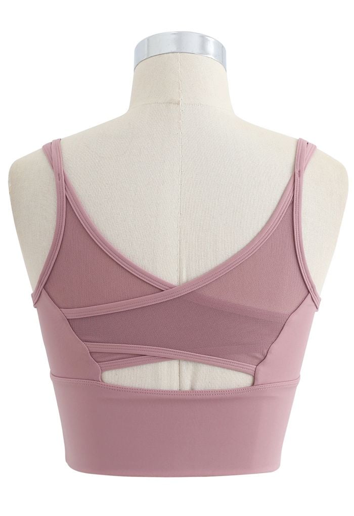 Mesh Spliced Crisscross Medium-Impact Sports Bra in Berry