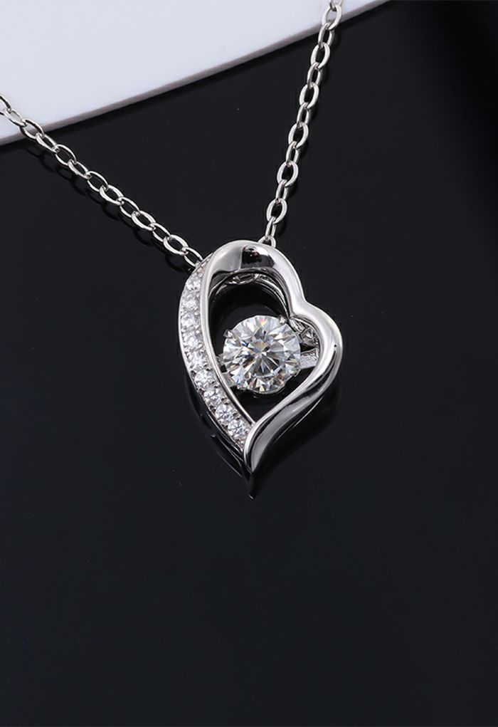 Glittering Trim Moissanite Diamond Necklace