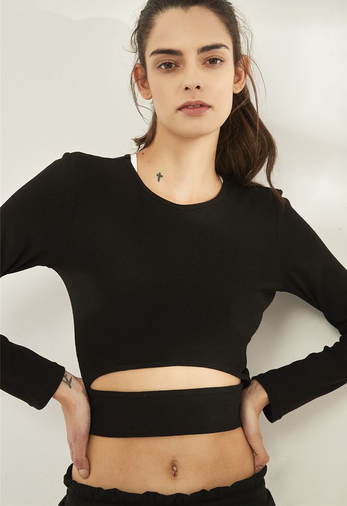 Hollow-Out Waist Sleeves Crop Top in Black