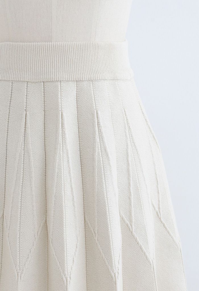 Stripe Pleated A-Line Knit Skirt in Cream
