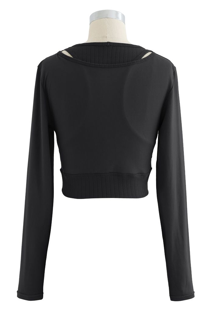 Fake Two-Piece Sleeves Cropped Sports Top in Black