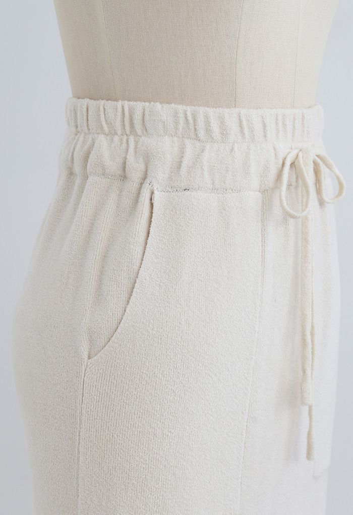 Drawstring Waist Pockets Pencil Knit Skirt in Cream