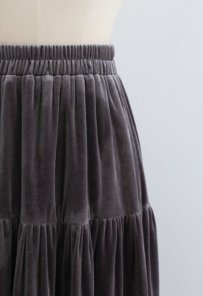 Velvet Crochet Spliced Pleated Skirt in Grey
