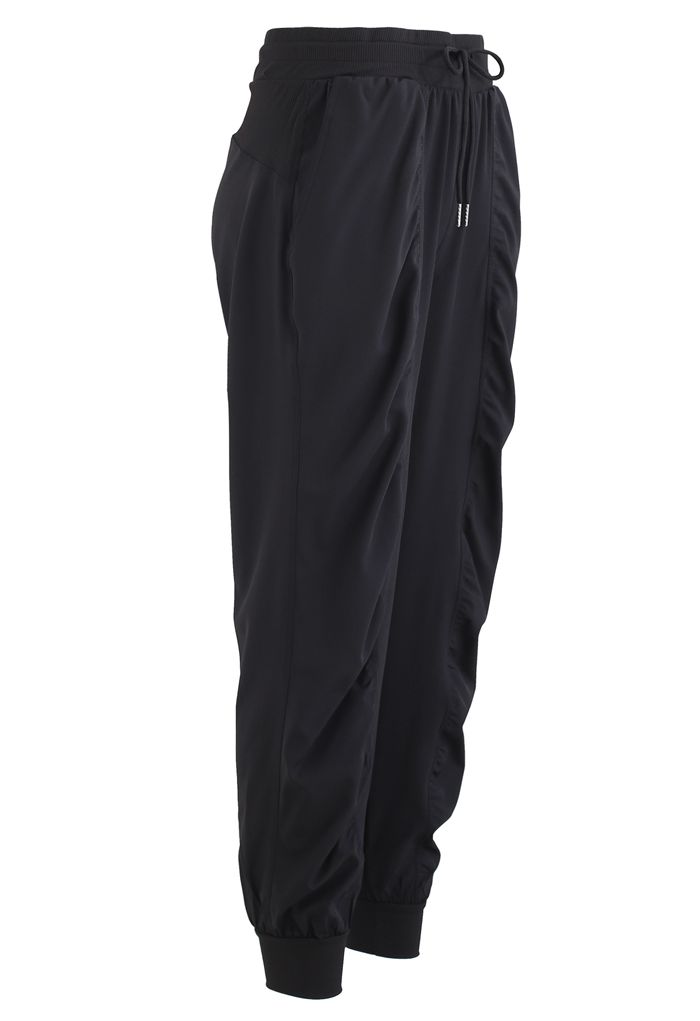 Drawstring Waist Ruched Detail Joggers in Black