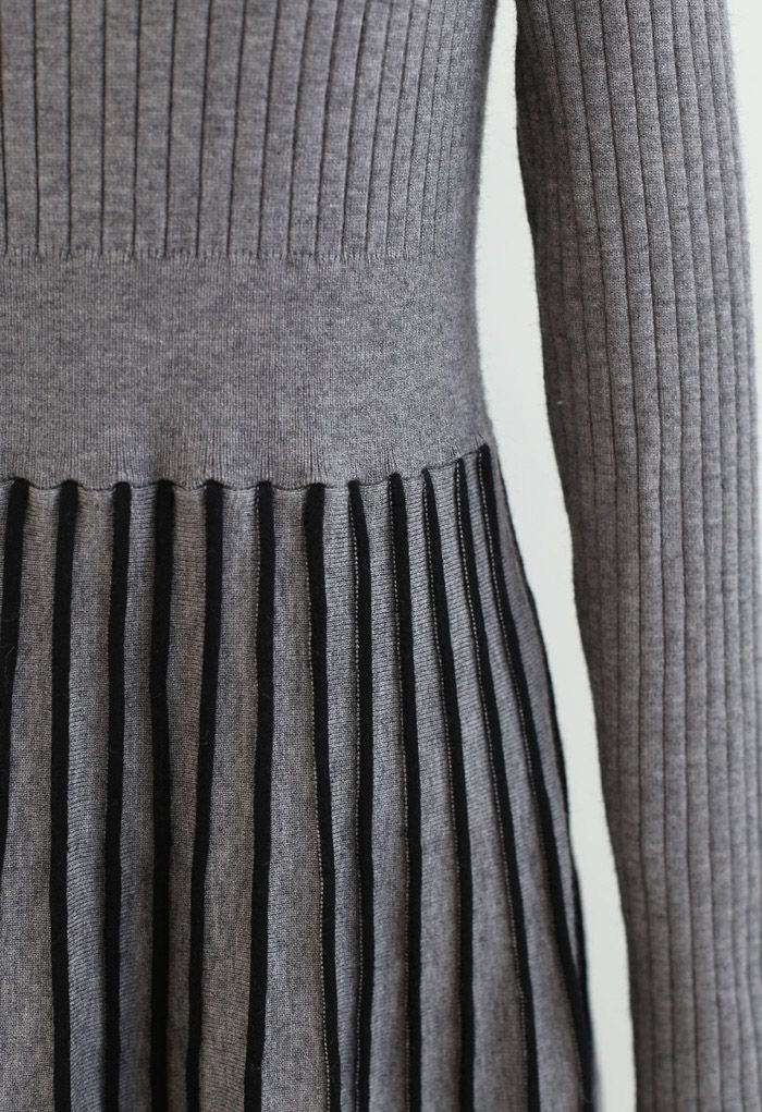 Contrast Lines Fitted Rib Knit Midi Dress in Grey