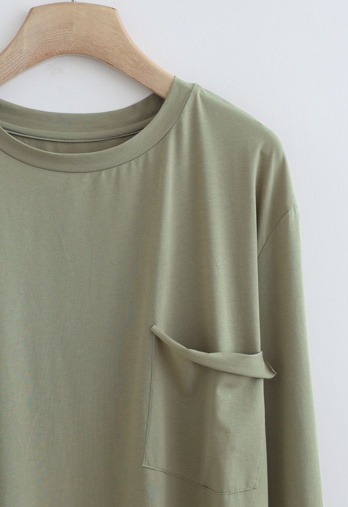 One Pocket Loose Pullover Sweatshirt in Olive
