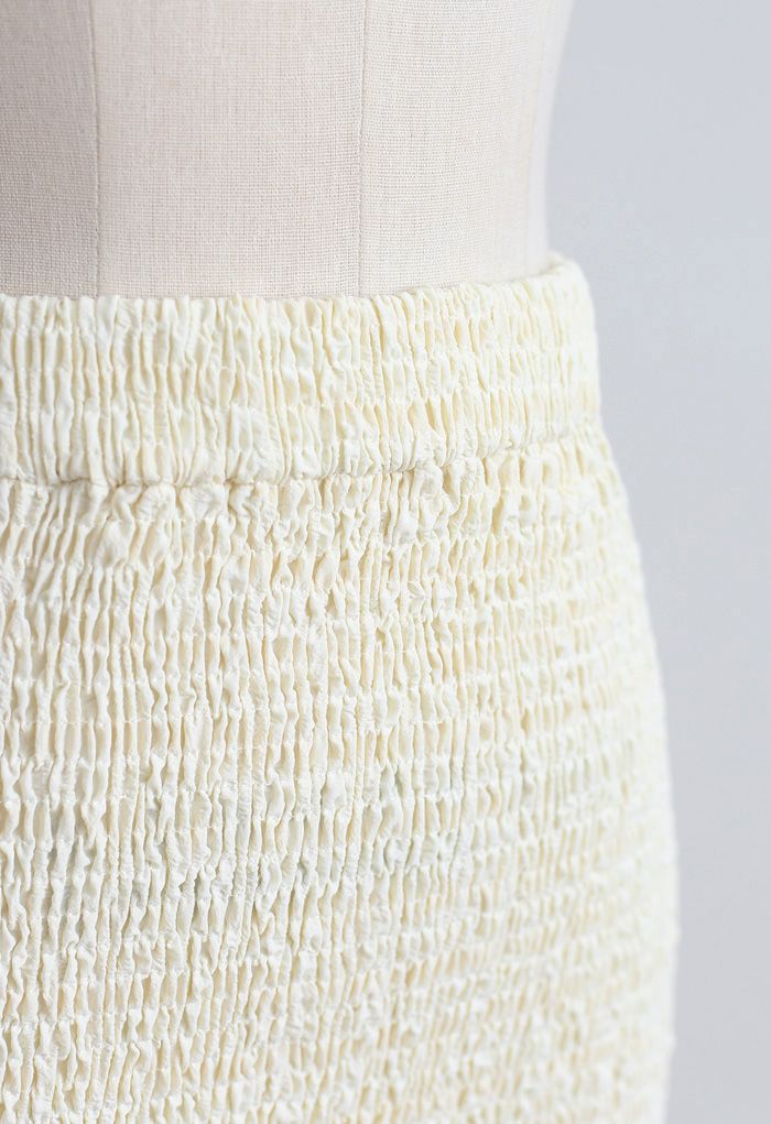 Frill Hem Full Shirring Pencil Skirt in Cream