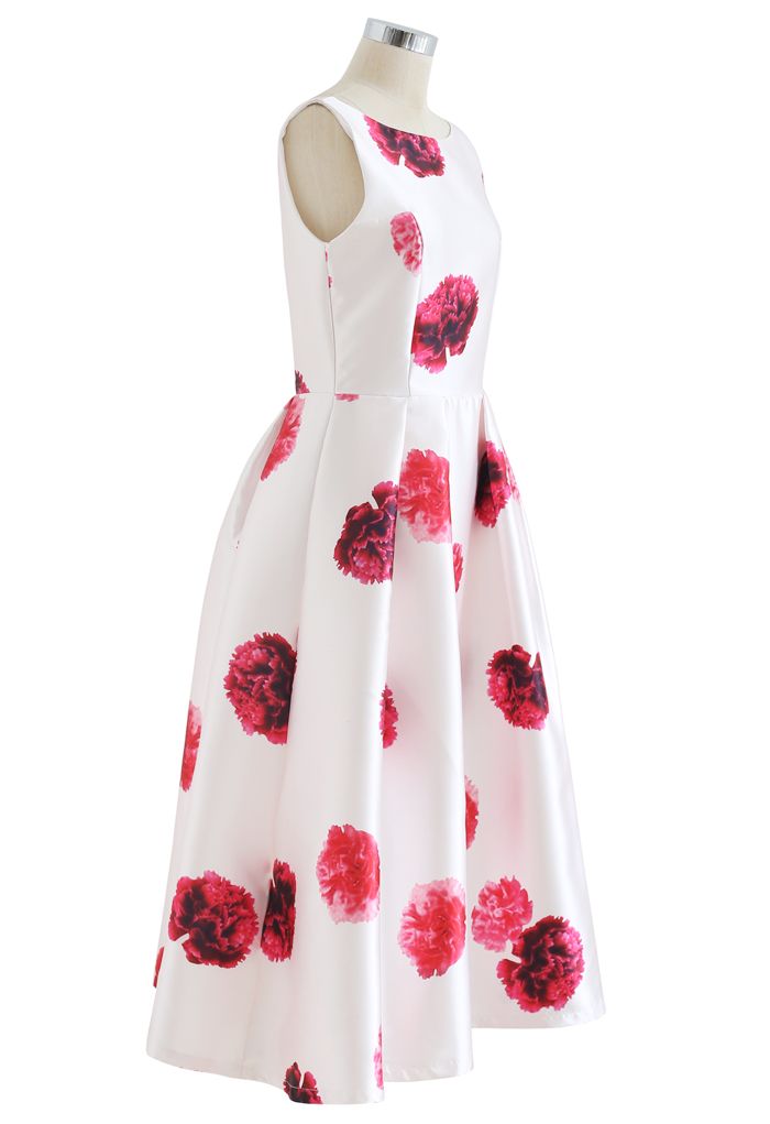 Carnation Printed Pleated Sleeveless Dress