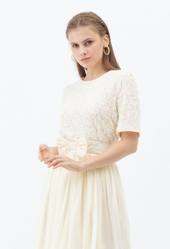 Full Embossed Lace Top in Cream