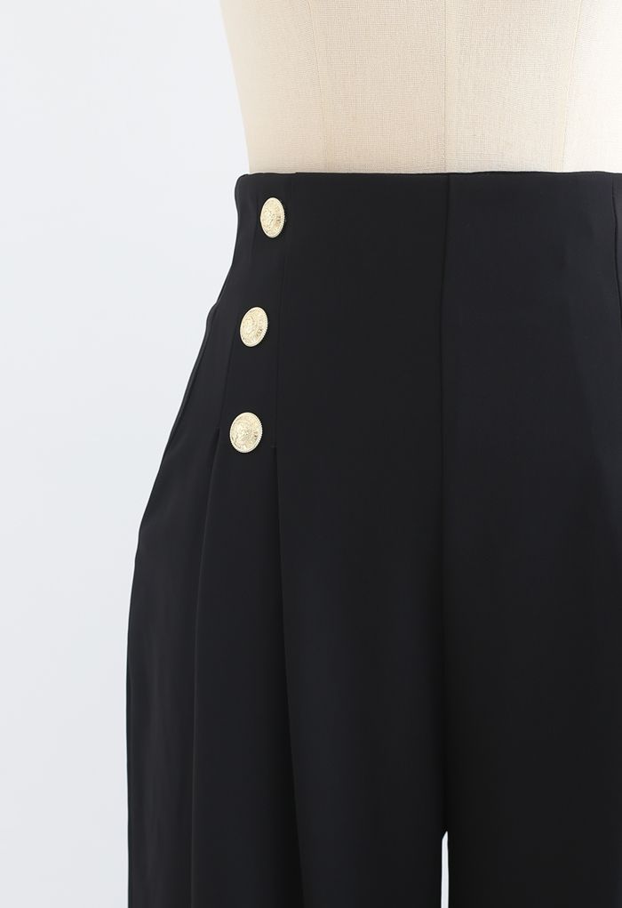 Golden Button Decorated Pleated Pants in Black