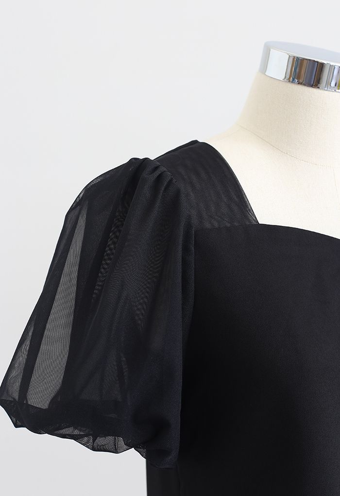 Tie-Back Cutout Bubble Sleeve Crop Top in Black