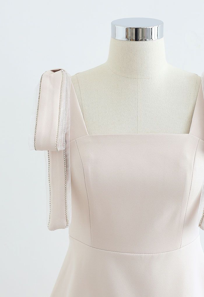 Bowknot Shoulder Crystal Edge Mini Dress in Cream