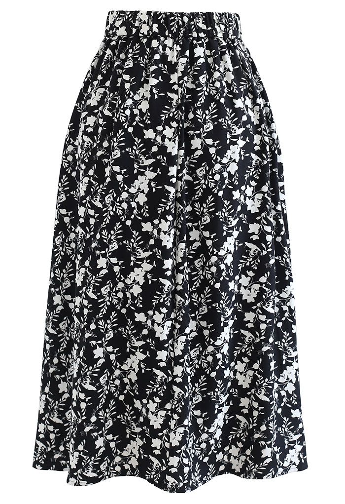 Floret Shadow Pleated Midi Skirt in Black