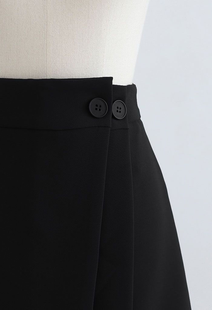 Double Flap Buttoned Mini Skirt in Black