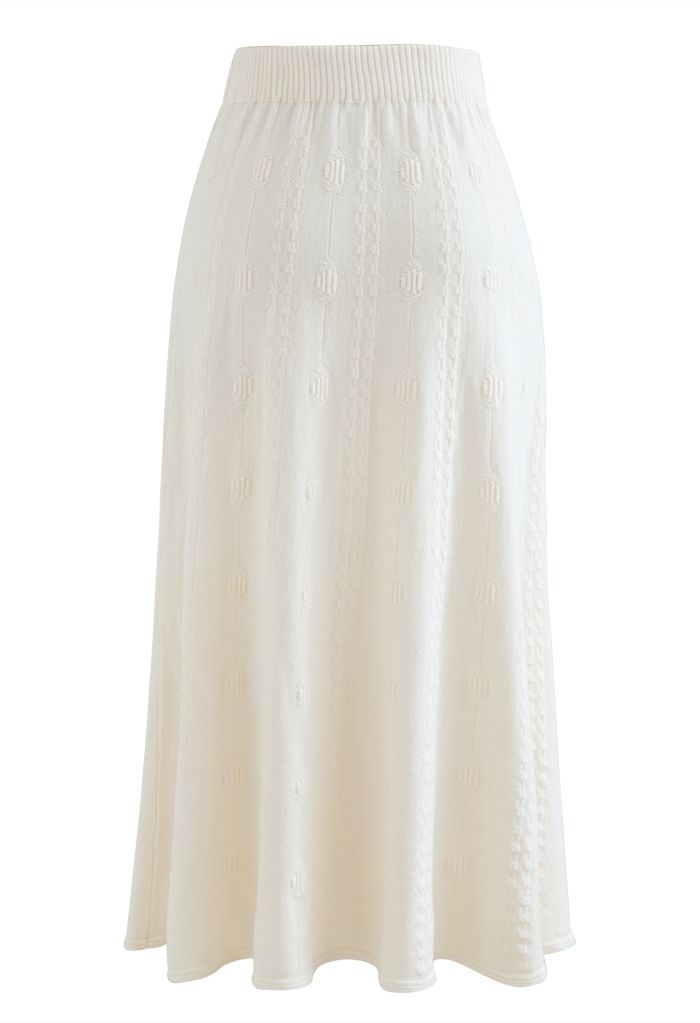 Embossed Chain A-Line Knit Skirt in Ivory