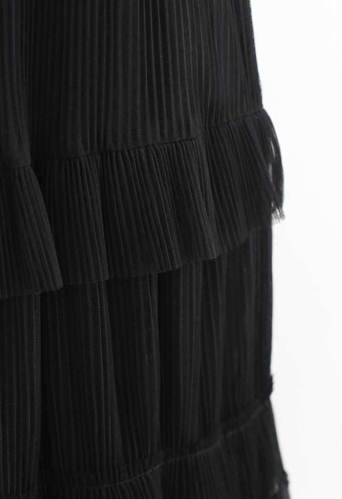 Double-Layered Tiered Pleated Midi Skirt in Black