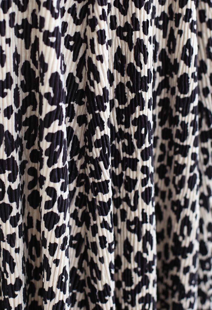 Leopard Print Corduroy Velvet Skirt in Cream