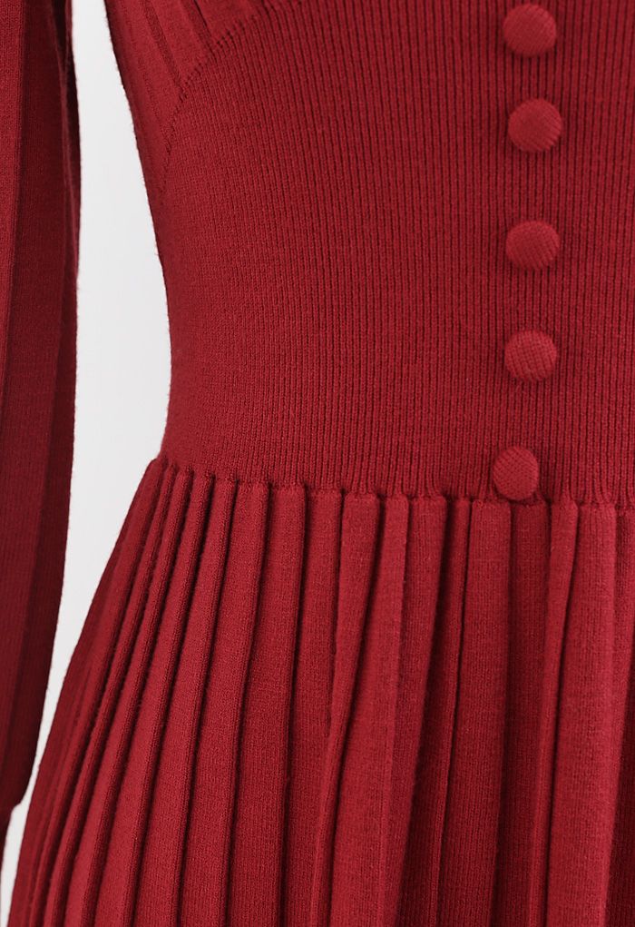 Button Decorated Pleated Knit Dress in Red