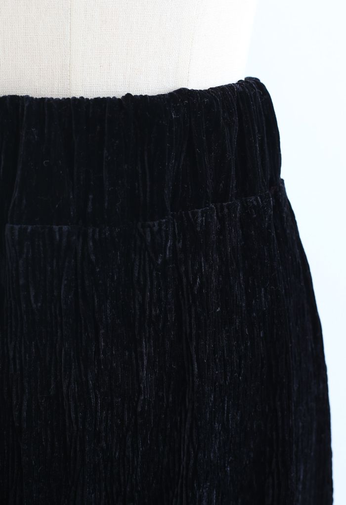 Embossed Velvet Wide-Leg Pants in Black