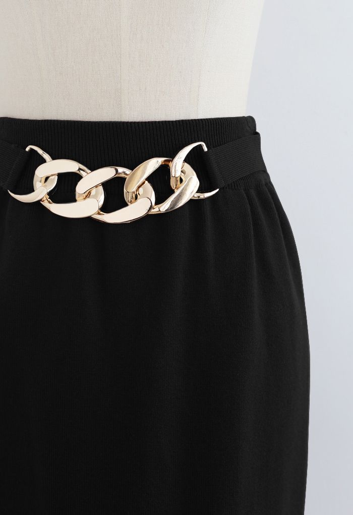 Golden Chain Waist Slit Pencil Knit Skirt in Black