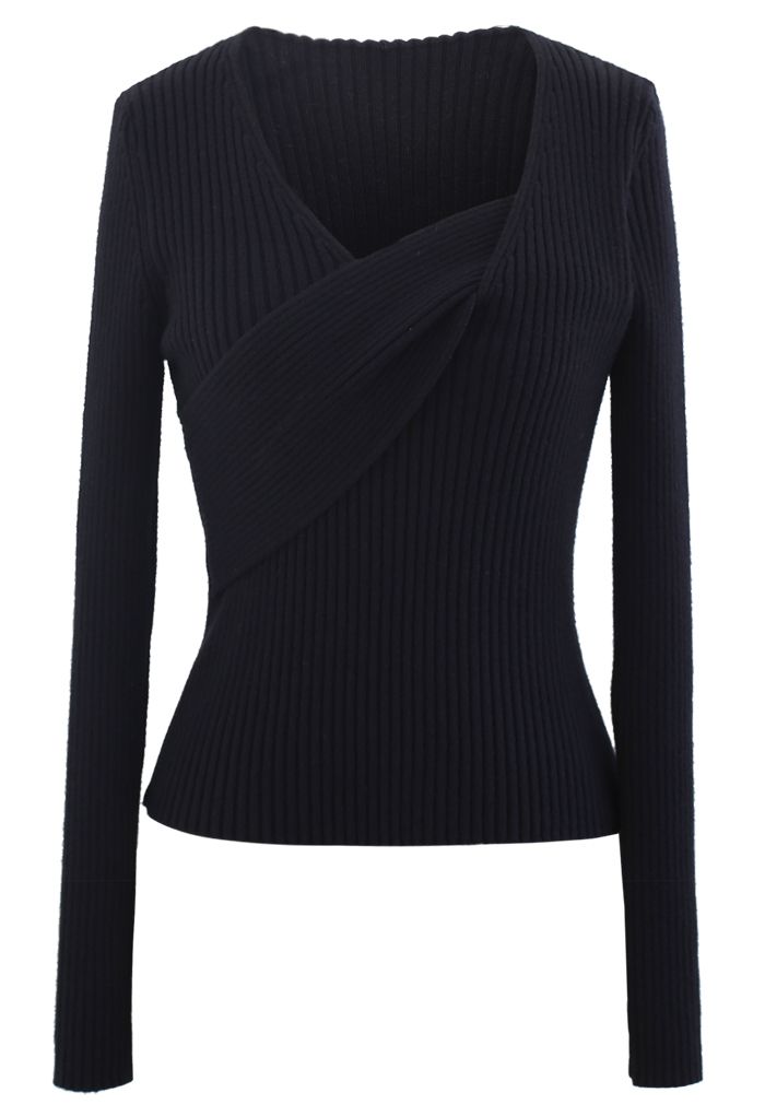 V-Neck Fitted Knit Top in Black