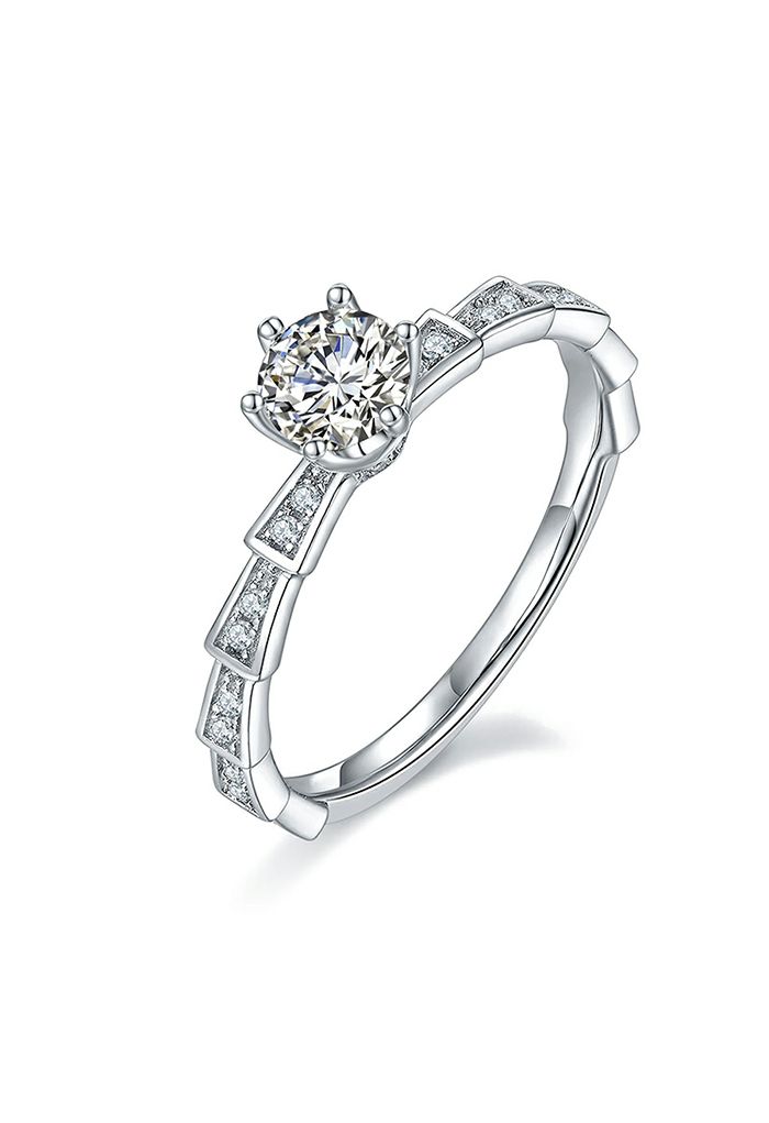 Segmented Moissanite Diamond Ring