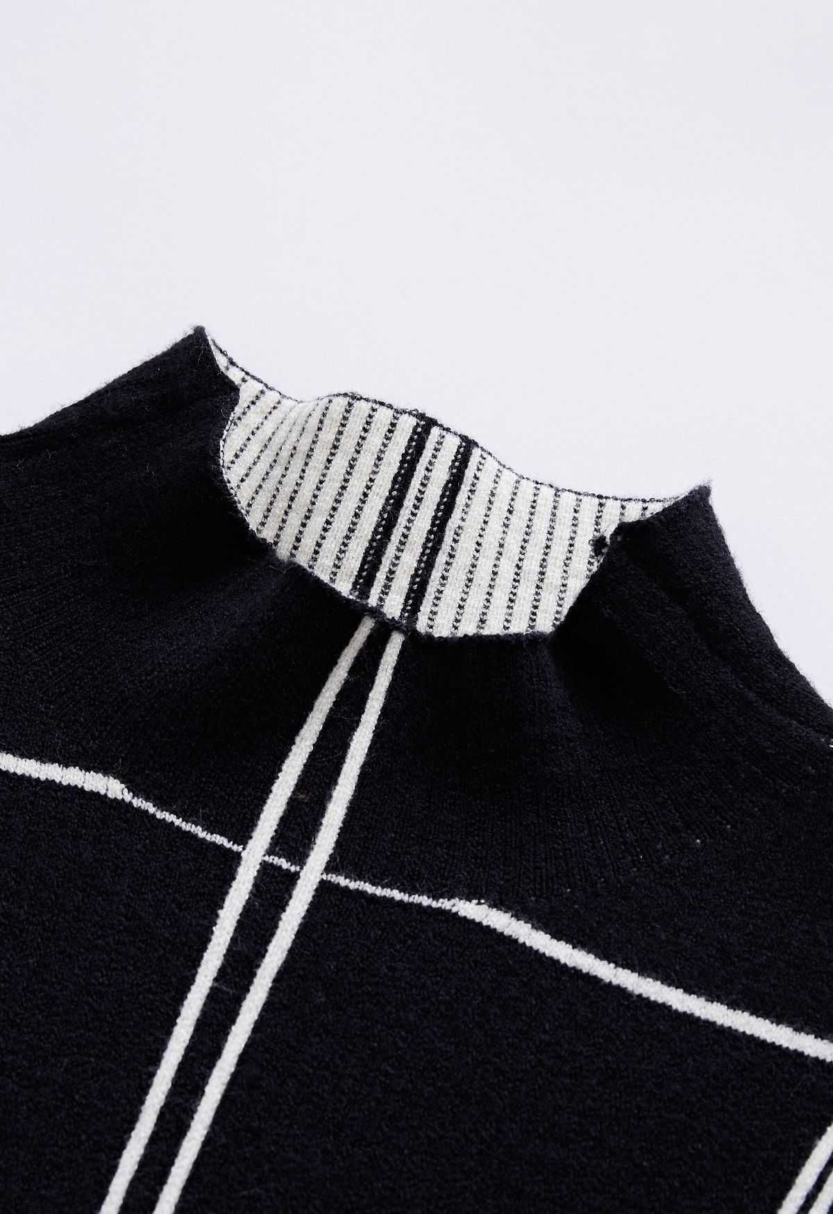 Grid Mock Neck Knit Top in Black