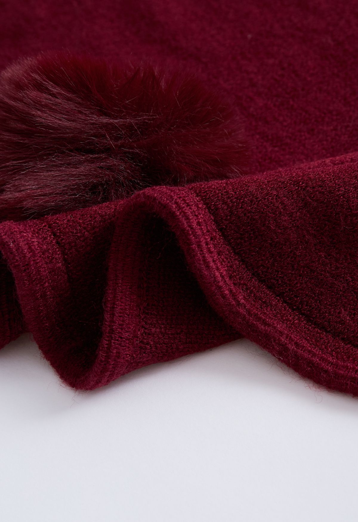 Faux Fur Collar Pom-Pom Trim Poncho in Burgundy