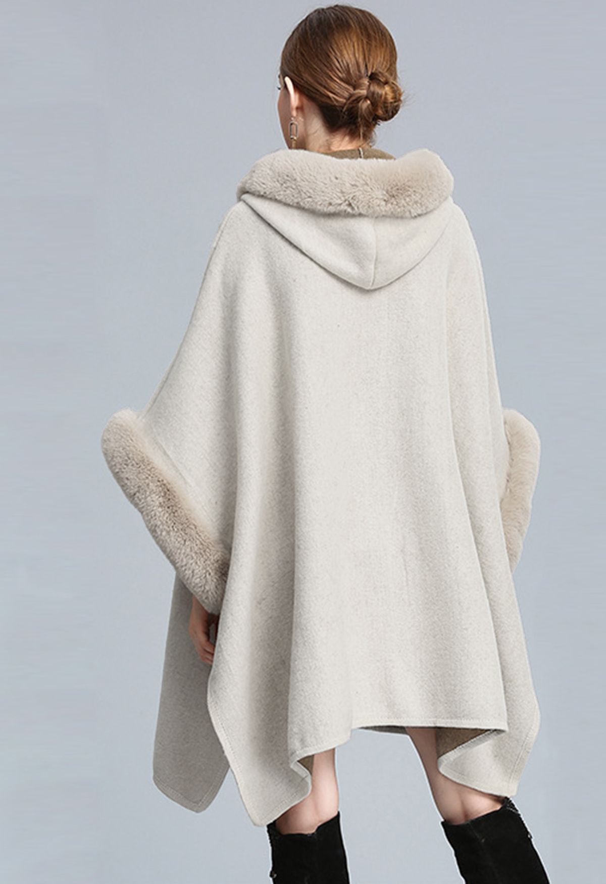 Cozy Faux Fur Hooded Poncho in Sand