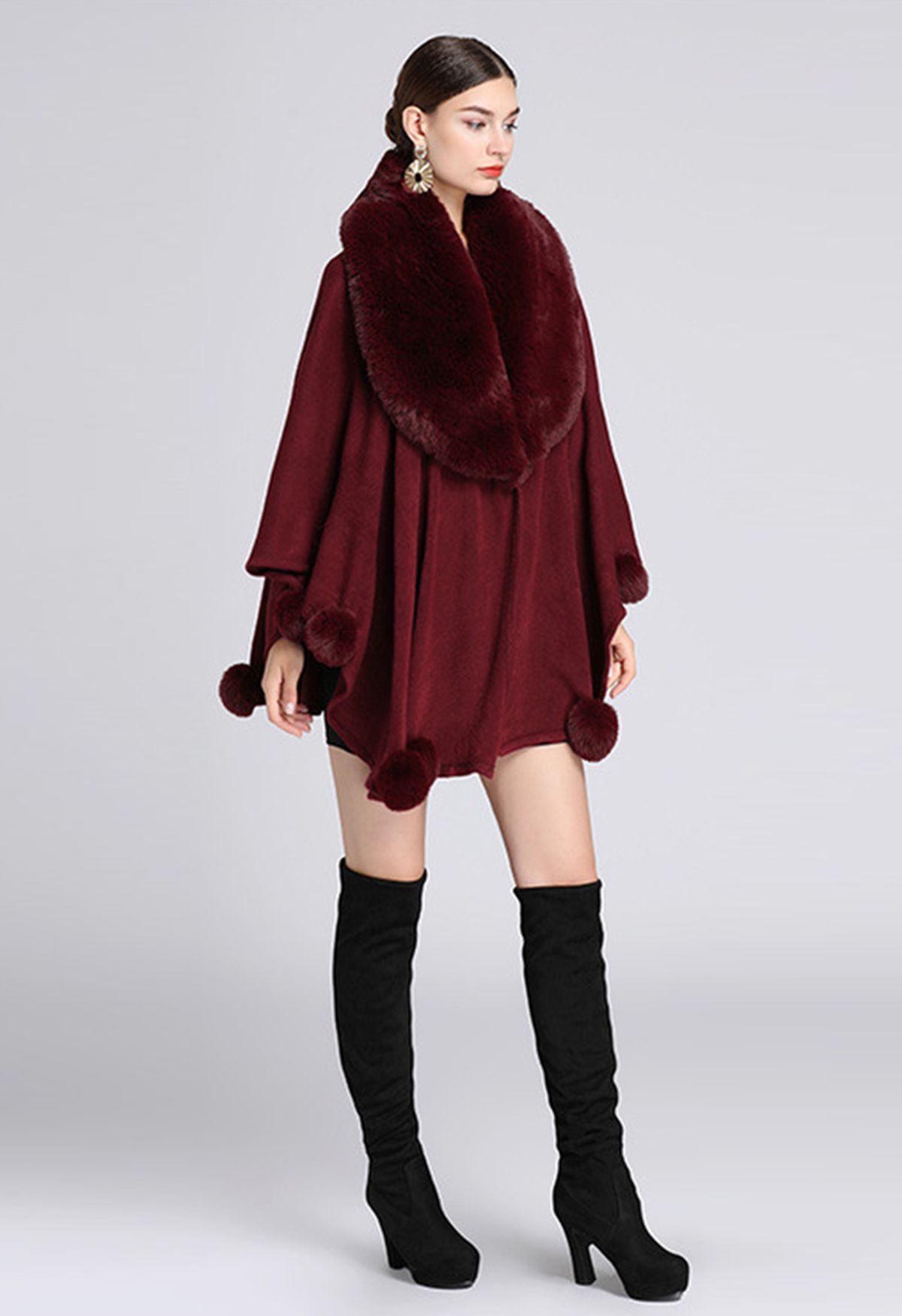 Faux Fur Collar Pom-Pom Trim Poncho in Burgundy