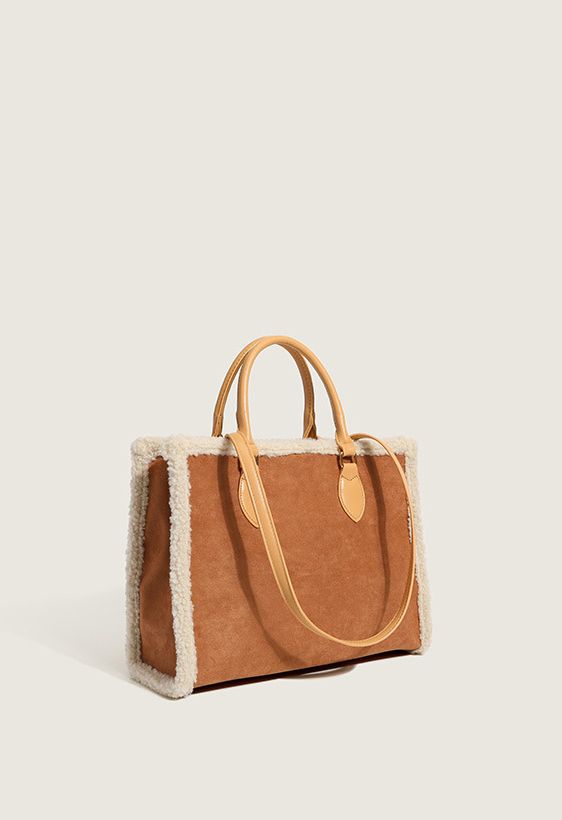 Lambswool Trim Faux Leather Tote Bag in Caramel