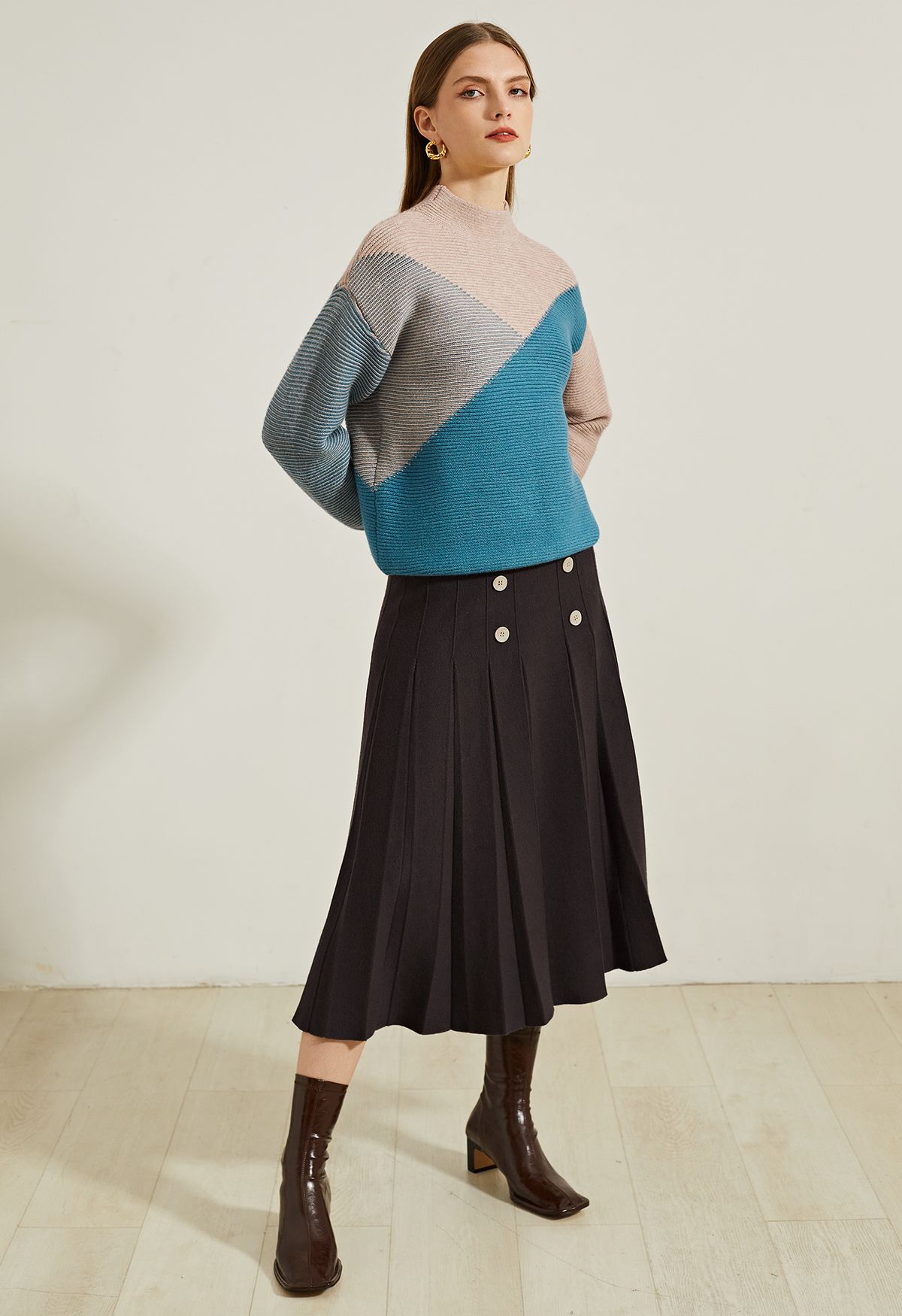 Mock Neck Color Blocked Knit Sweater in Turquoise