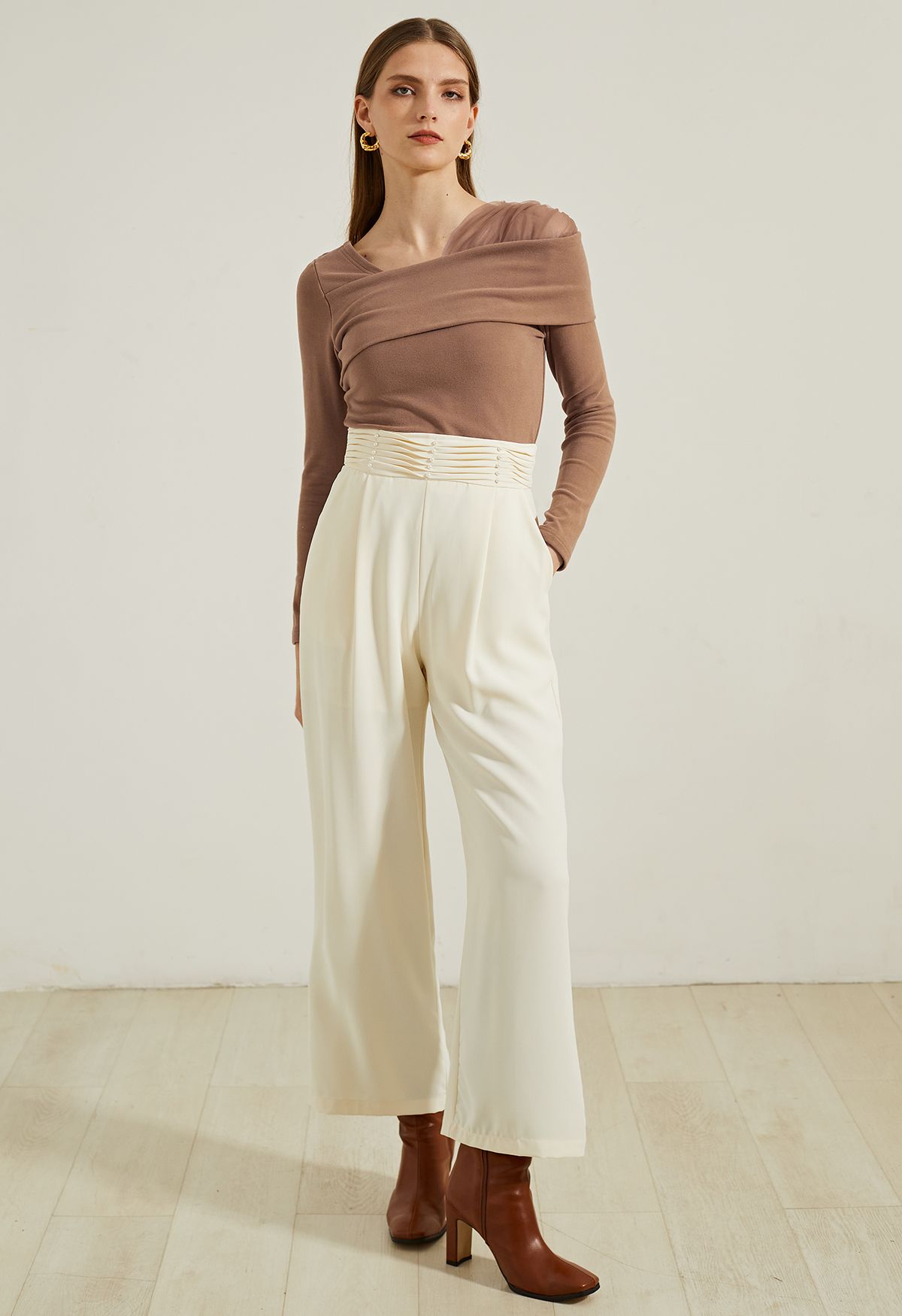 Pearly Pleated Waist Wide-Leg Pants in Cream