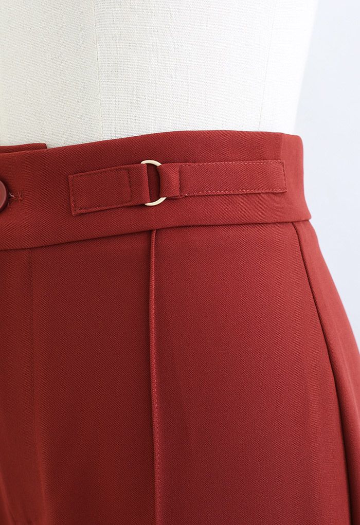 Seamed Front Straight Leg Pants in Red