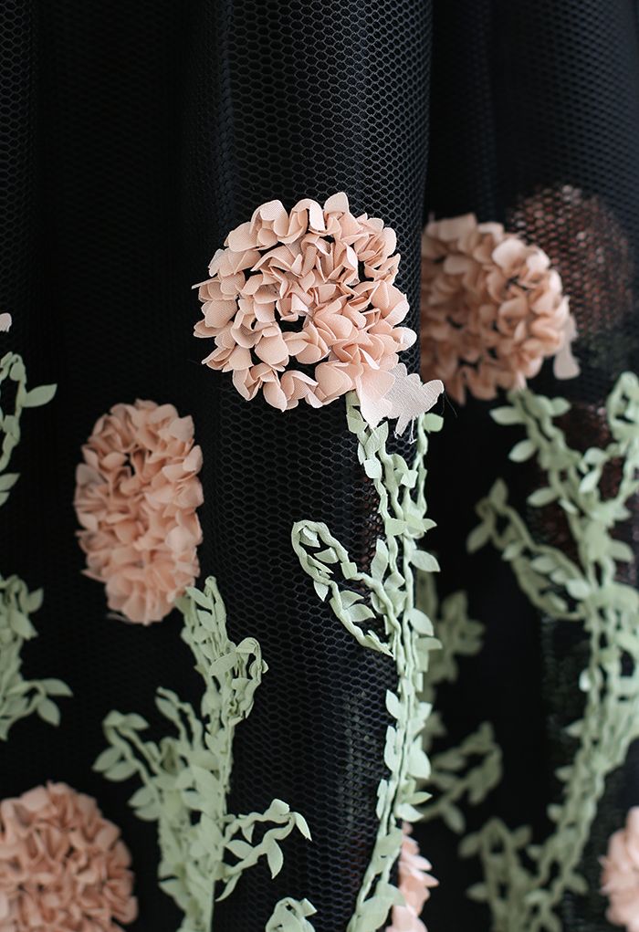 3D Flower Vine Airy Honeycomb Pleated Skirt in Black