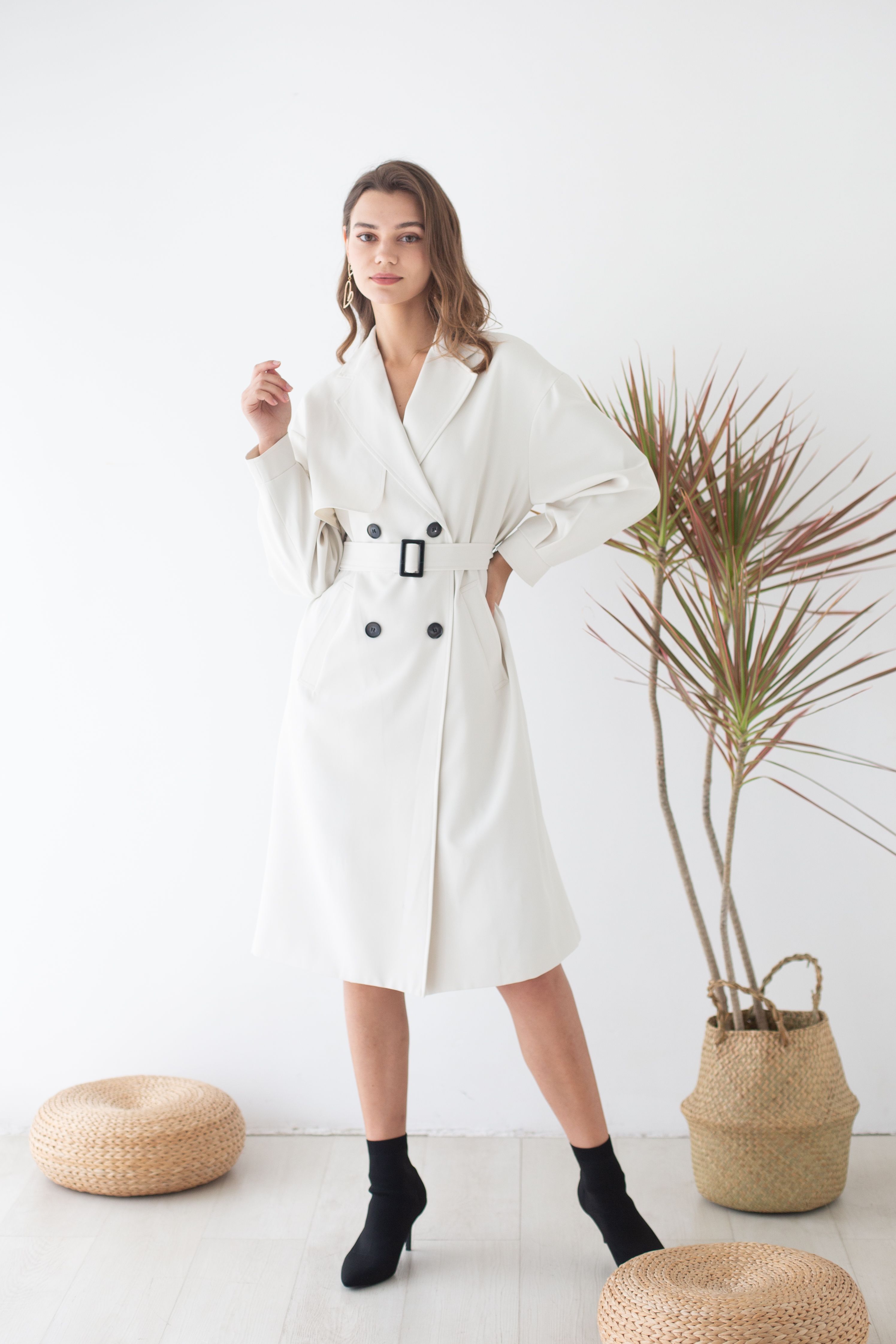 Bubble Sleeve Belted Trench Coat in Ivory
