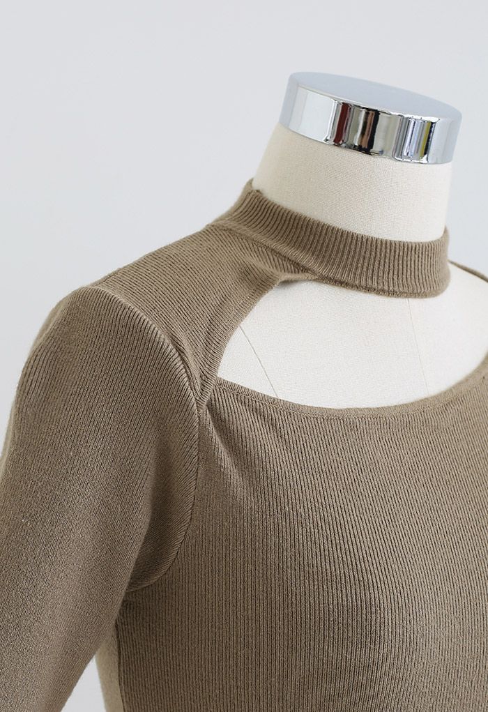 Cutout Halter Neck Short-Sleeve Knit Top in Brown