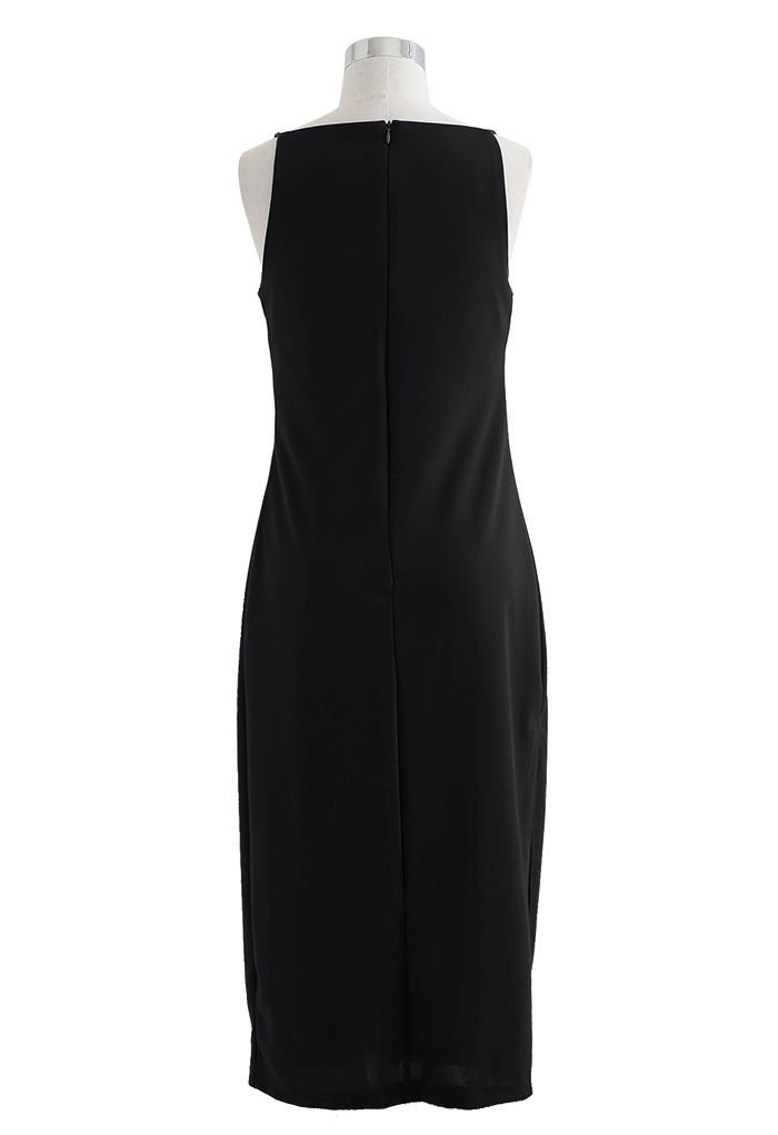 Side Pleated Split Sleeveless Midi Dress in Black